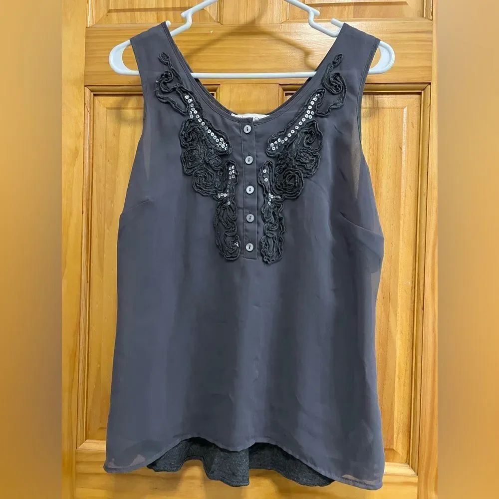Coldwater Creek size PS(6-8) gray sequin embellished tank top